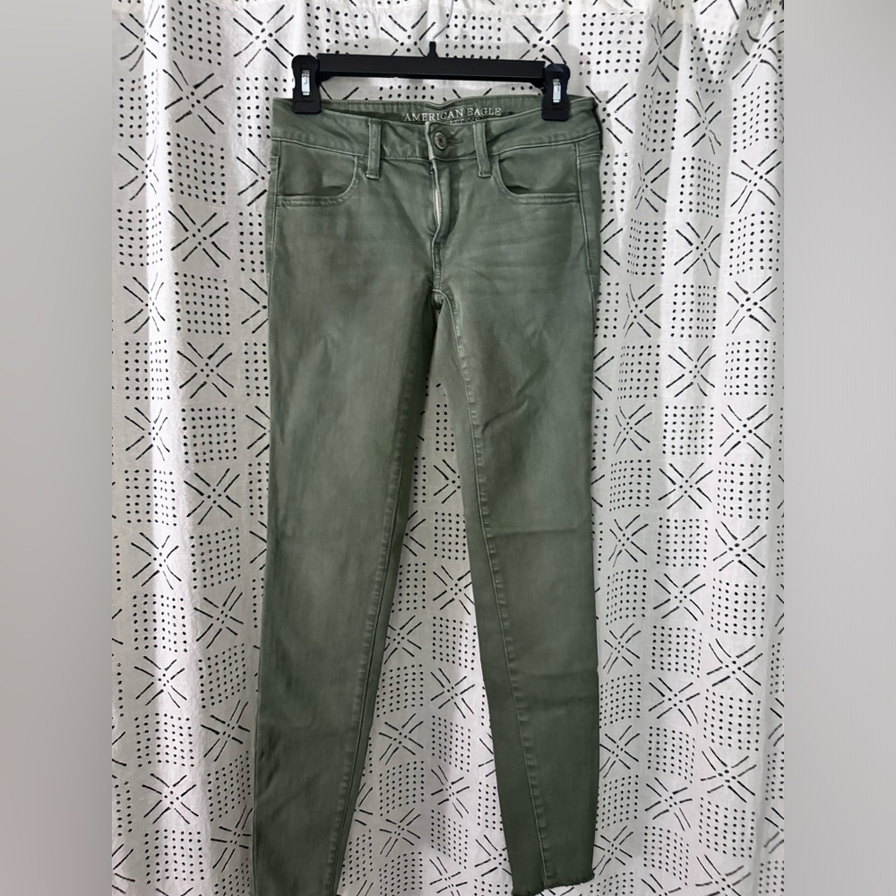 American Eagle Outfitters Skinny Jeans — Olive Green